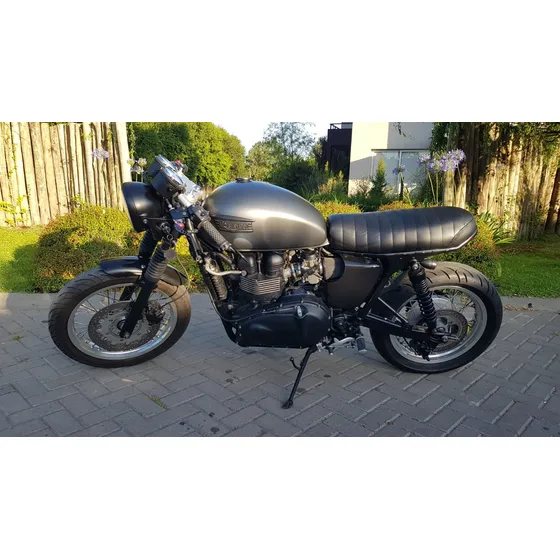 Vendo Triumph Thruxton 900cc 2011