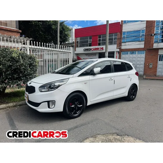 Kia Carens 2.0 Suv Ex