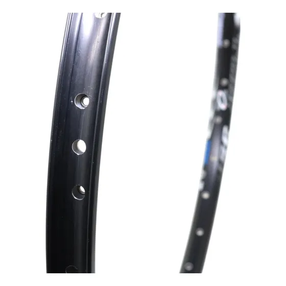 Llanta Weinmann Discbull 26  Ojetillos 32h Schrader Negro