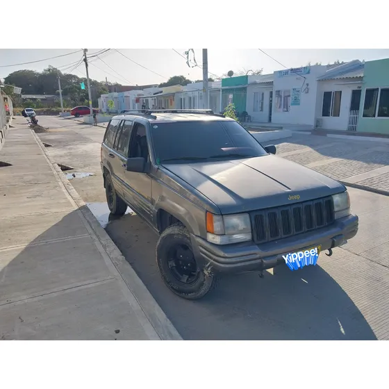 Jeep Grand Cherokee 5.2 Limited