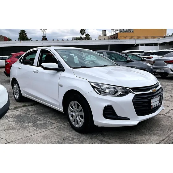 Chevrolet Onix 4 Pts Ls 10t Ta A/ac Ba R-15