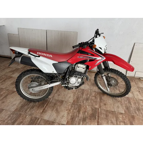 Honda Tornado Impecable! Solo 4.500km!