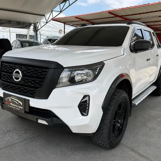 Nissan Frontier 2022 2.5l Mt 2500cc 4x2 Aa 6ab Abs