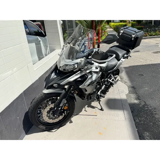 Benelli Trk502x Con Tan Solo 7500 Km