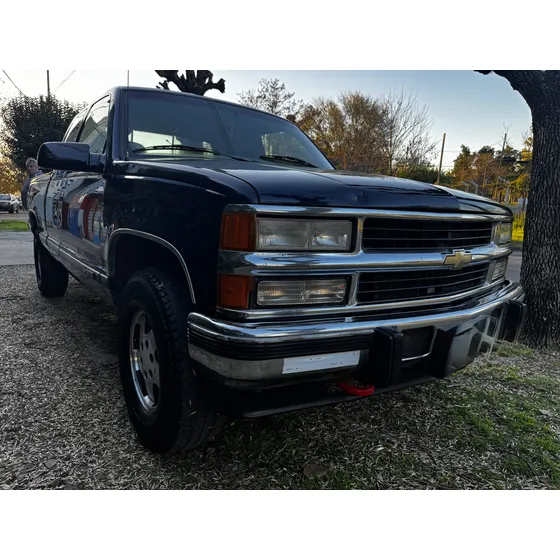 Chevrolet Silverado Z71 V8 Td 4x4 Cab Y Media