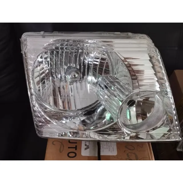 Faro Derecho Ford Explorer 02-05 Depo