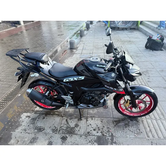 Suzuki Gsxs 150