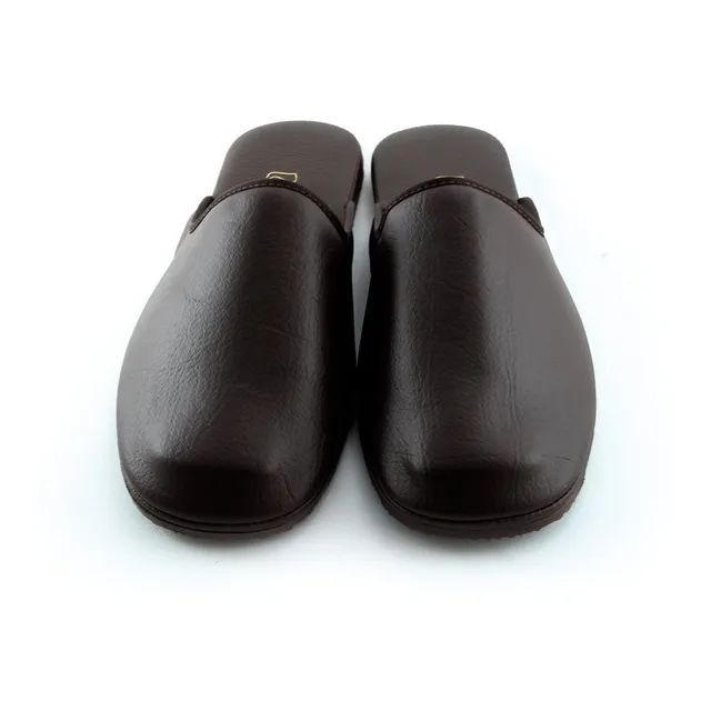 Pantuflas En Cuero. Zapatos Para Hogar Cómodos Hombre