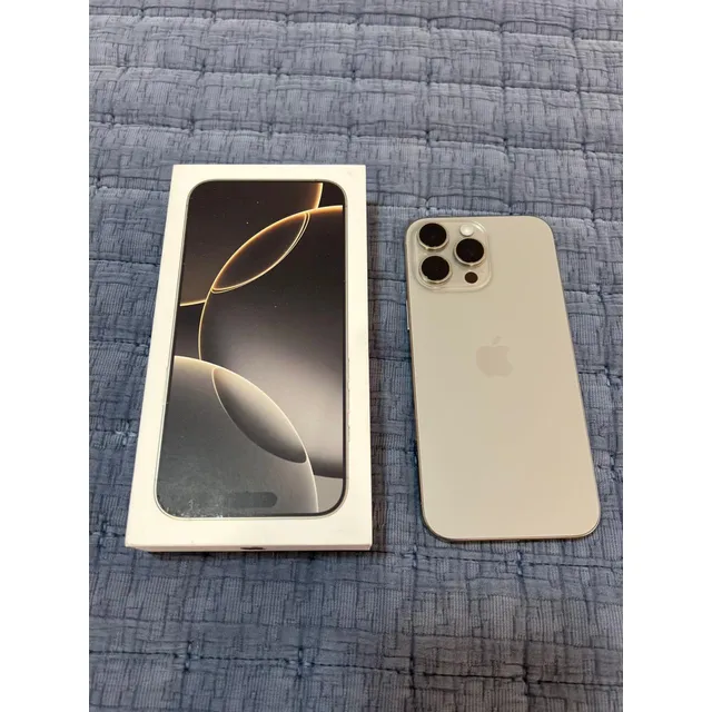 Apple Iphone 16 Pro Max 256 Gb 100% Bat. Plateado