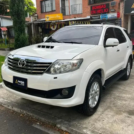 Toyota Fortuner 2016 3.0 Srv
