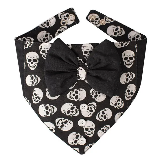 Bandana Com Gravata Borboleta Caveira