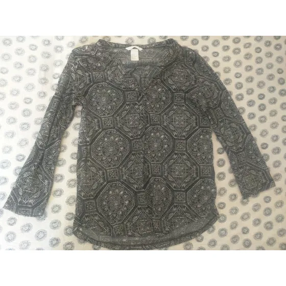 Blusa Fresca Talla S. Usada. Importada.