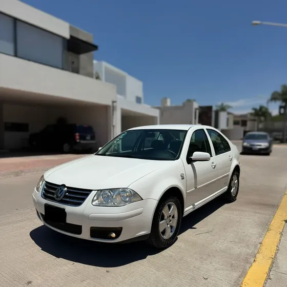 Volkswagen Jetta Clásico 2011 2.0 Cl Mt 200 Hp