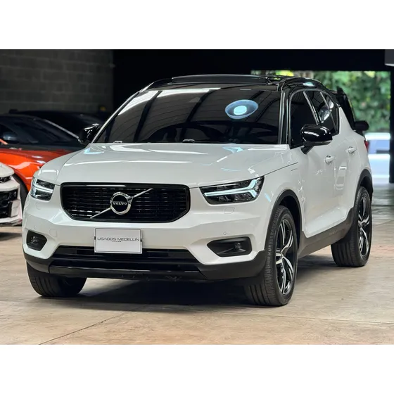 Volvo Xc40 1.5 T5 Awd Hibrida