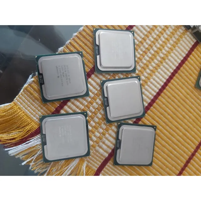 Procesadores Intel Core 2 Quad, Dual-core, Pentium