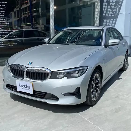 BMW 330e 2022 2.0 330e Iperformance Premium