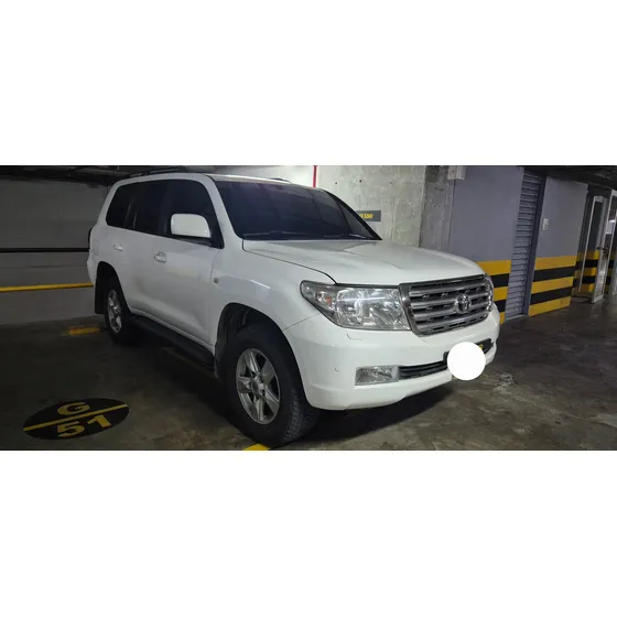 Toyota Land Cruiser 5.7 Vx Lc200