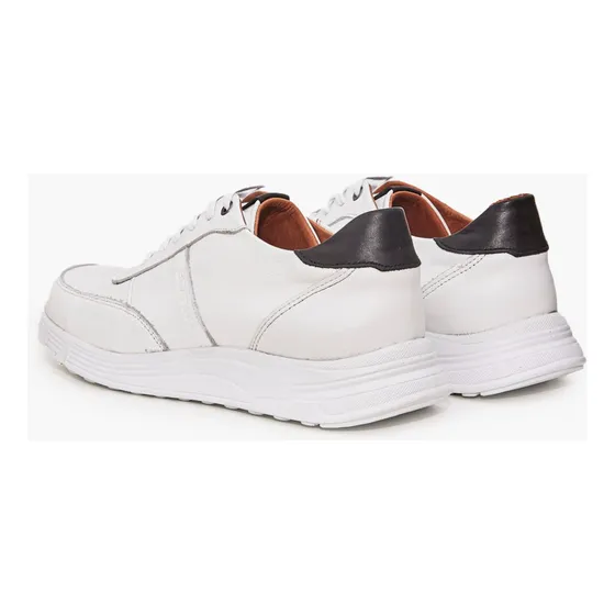 Zapatilla Urbana De Cuero Blanco Clode Hombre Boating