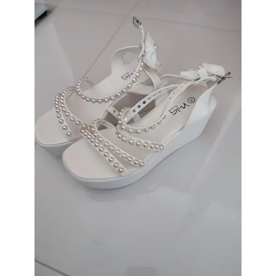 Sandalias Blancas