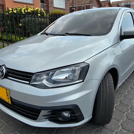 Volkswagen Voyage 2017 1.6 Highline