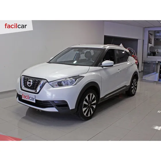 Nissan Kicks Advance Mt