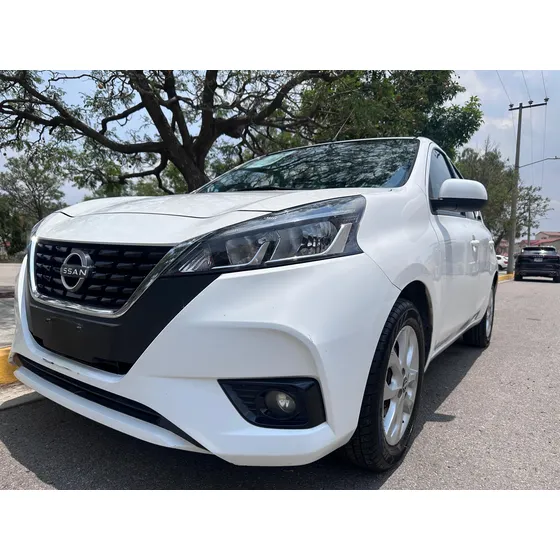 Nissan March 1.6 Advance Mt