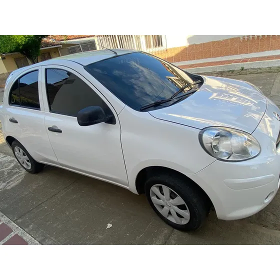 Nissan March 1.6 Active
