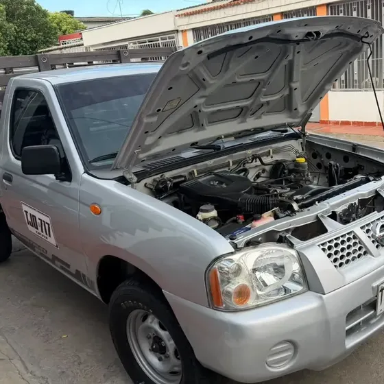 Nissan Np300 Frontier 2015 2.4l