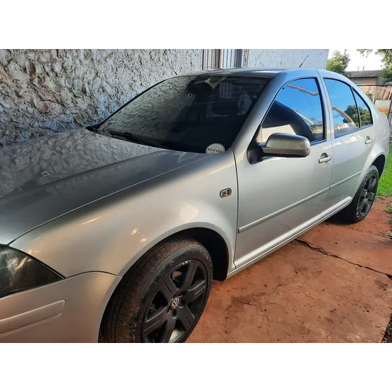 Volkswagen Bora 2.0 Aut. 4p