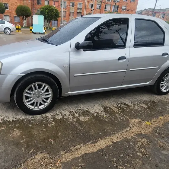 Renault Logan 2008 1.6 Dynamique