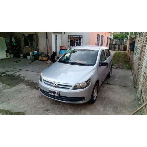 Volkswagen Voyage 1.6 Highline 101cv