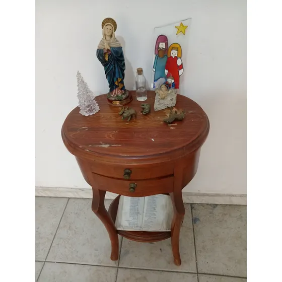 Mesa Telefonera Pequeña