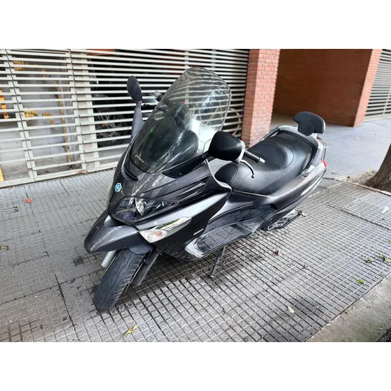 Piaggio Evo 400 No Kymco No Bmw