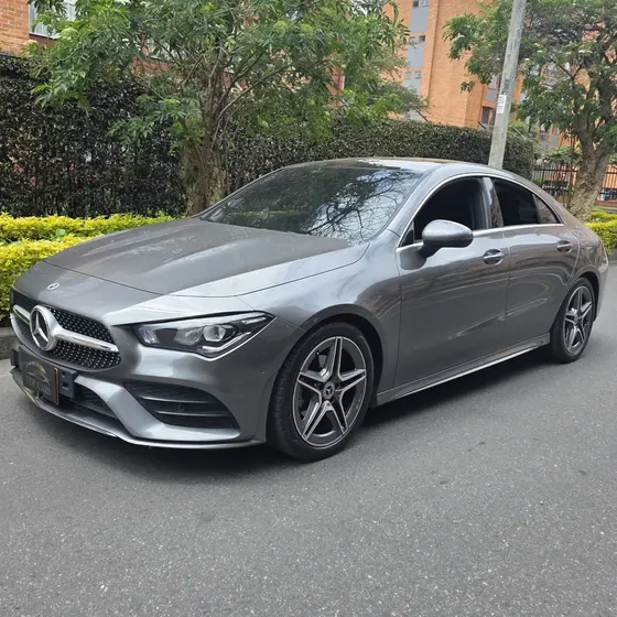 Mercedes-Benz Clase Cla 2022 180 Amg Line