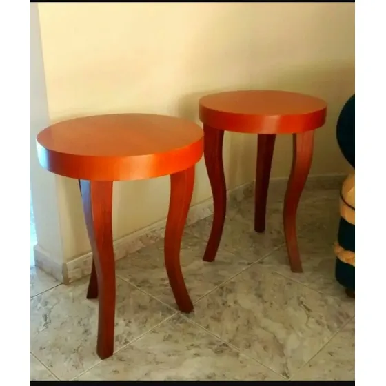 Mesas Pequeñas Auxiliares En Cedro