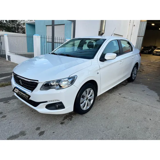 Peugeot 301 1.6 Active