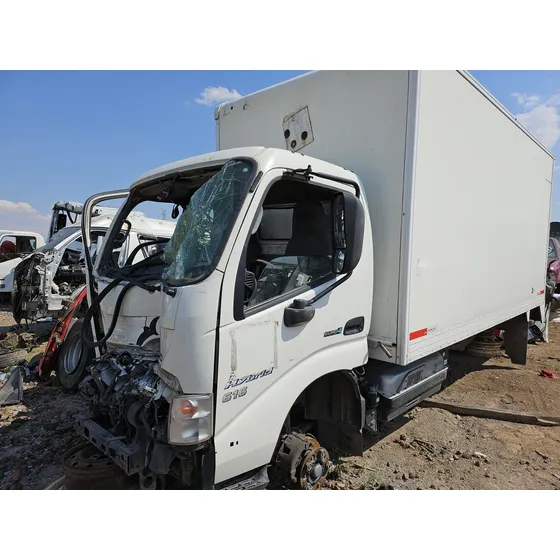 Hino 300 616
