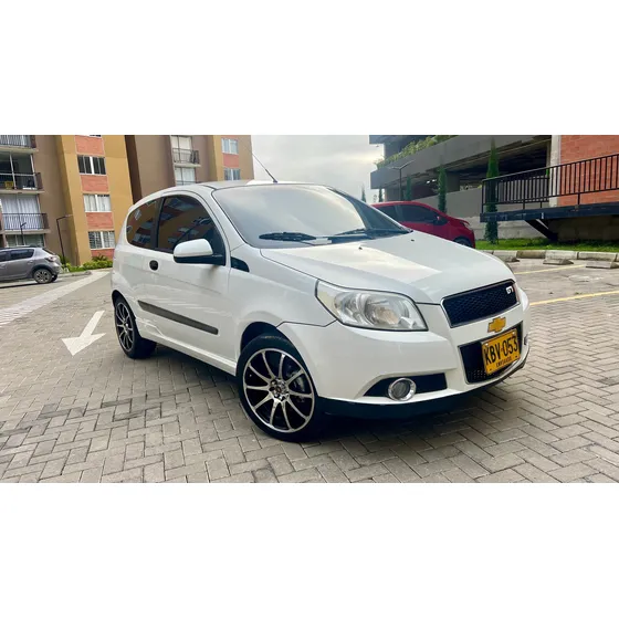 Chevrolet Aveo Emotion 1.6 Gti