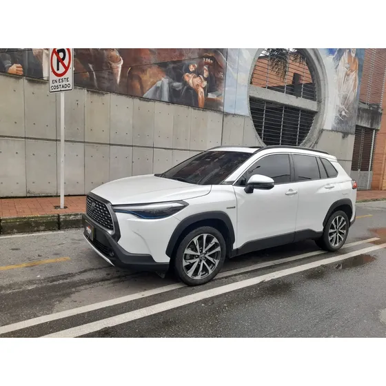 Toyota Corolla Cross 1.8 Hev Seg Cvt