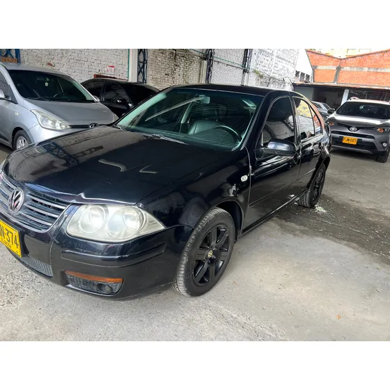 Volkswagen Jetta Tres. Line