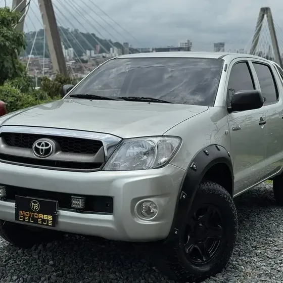 Toyota Hilux 2011 2.5 4x4 Diésel Mt