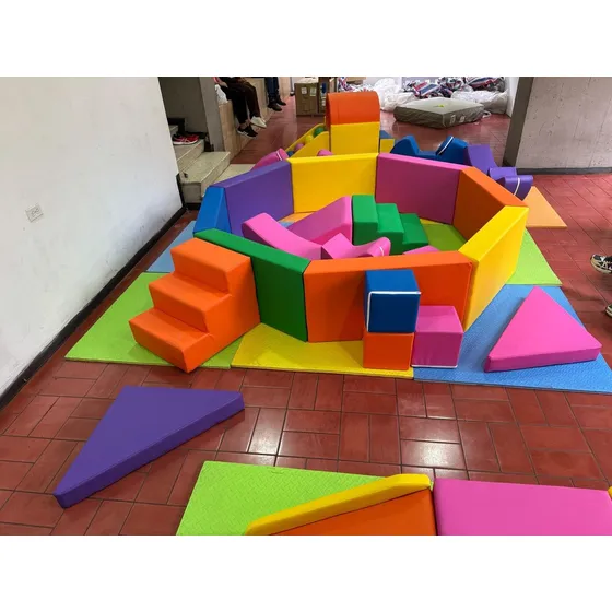 Baby Gym Completamente Nuevo De Paquete