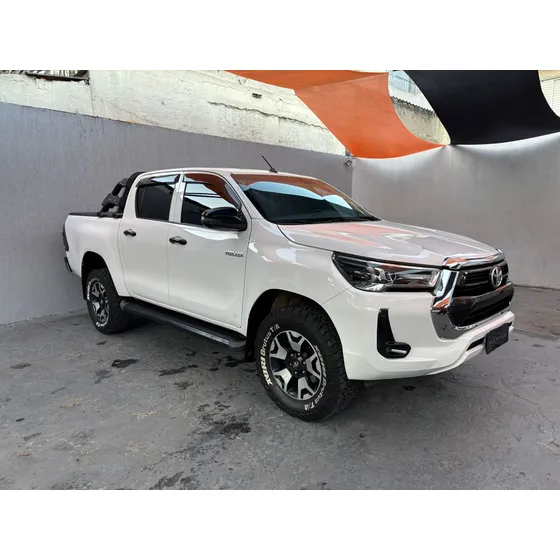 Toyota Hilux Hilux Std 4x4 2.8 (cab. Dupla)