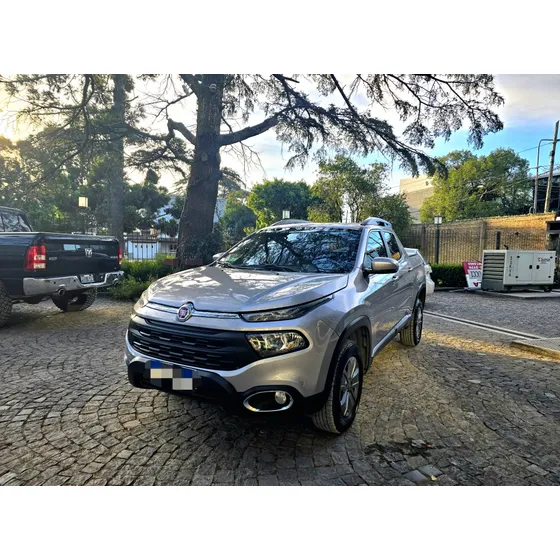 Fiat Toro 1.8 Freedom 4x2 At