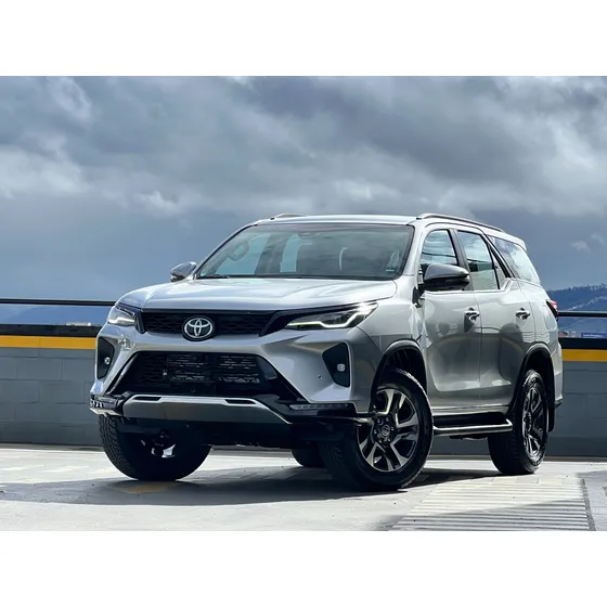 Toyota Fortuner 2.8 Diesel Srv 4x4 At