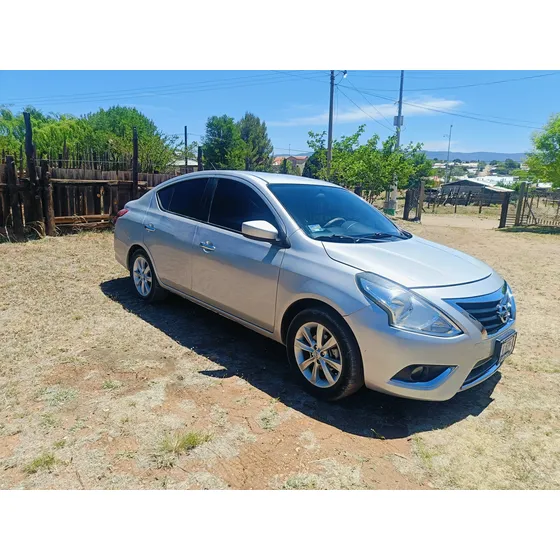 Nissan Versa 1.6 Advance At