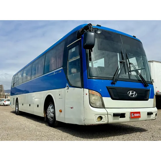2010 Bus Hyundai Universe Luxury Fd Capacidad Para 42 P