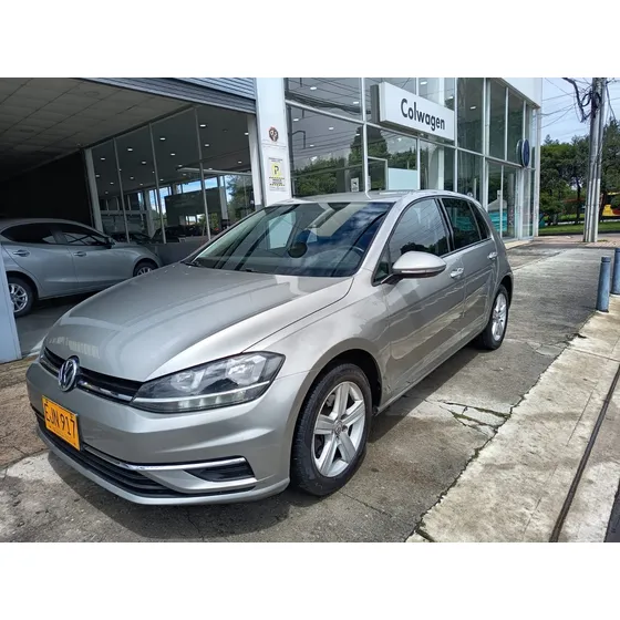 Volkswagen Golf 1.6 Comfortline