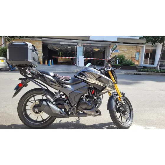 Compass 2.0 Gasolina - Motos 2026 | TuCarro