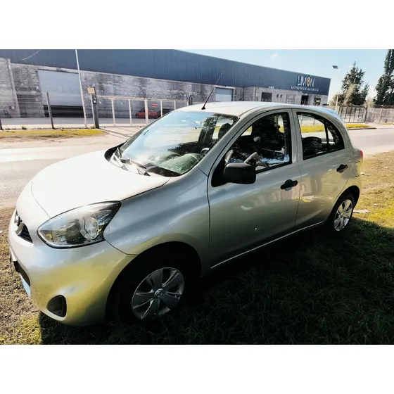 Nissan March 1.6 Active 107cv